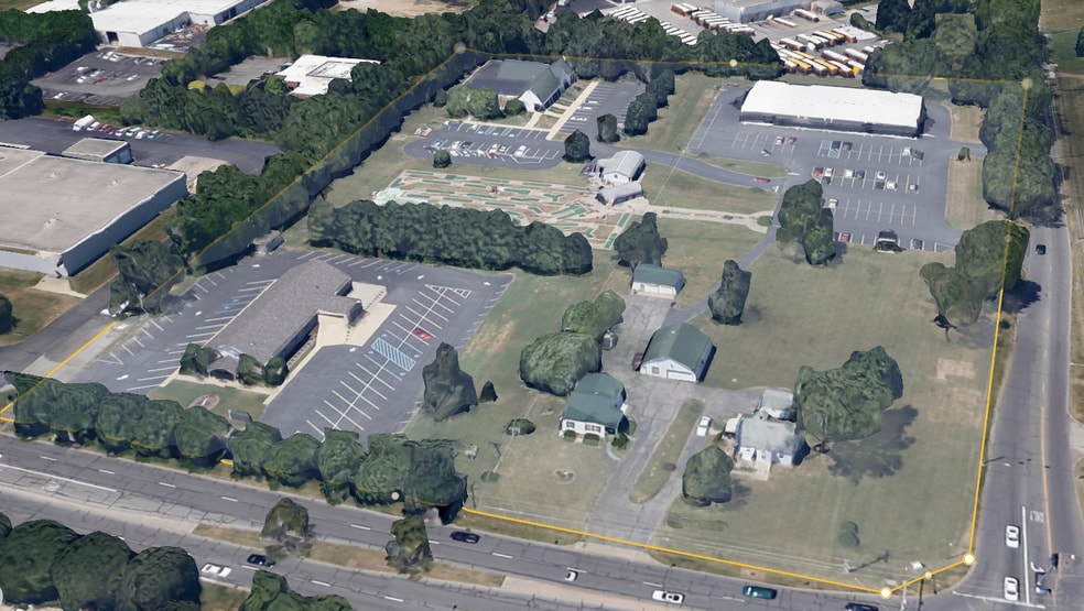 1120 N Marr Rd, Columbus, IN for sale - Building Photo - Image 2 of 8