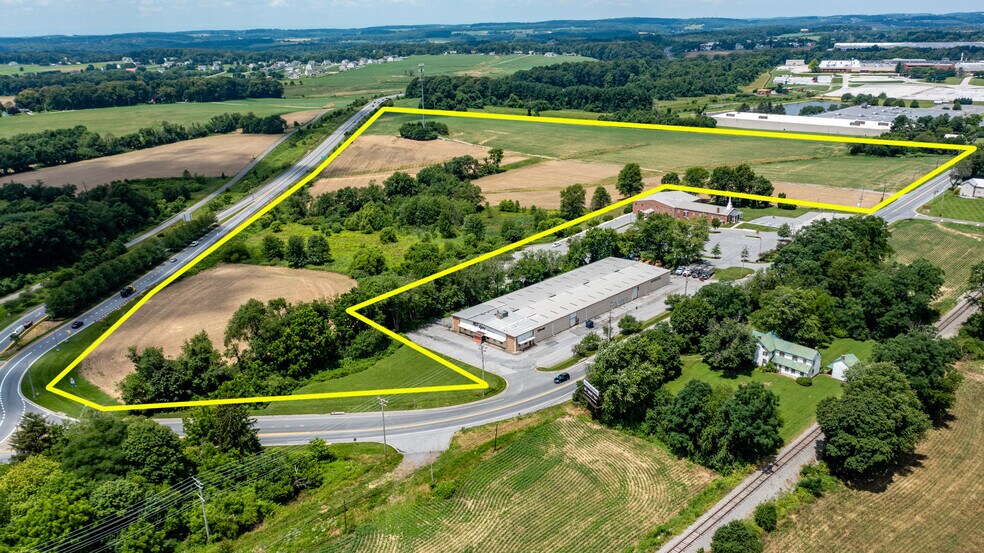 422 Hanover Pike, Hampstead, MD à vendre - Photo du bâtiment - Image 2 de 8