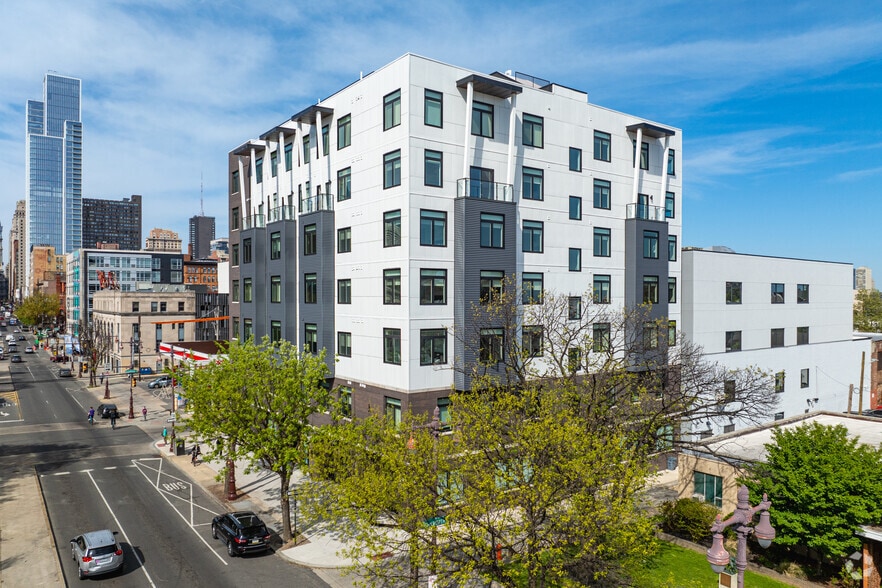 701 S Broad St, Philadelphia, PA for lease - Building Photo - Image 3 of 16