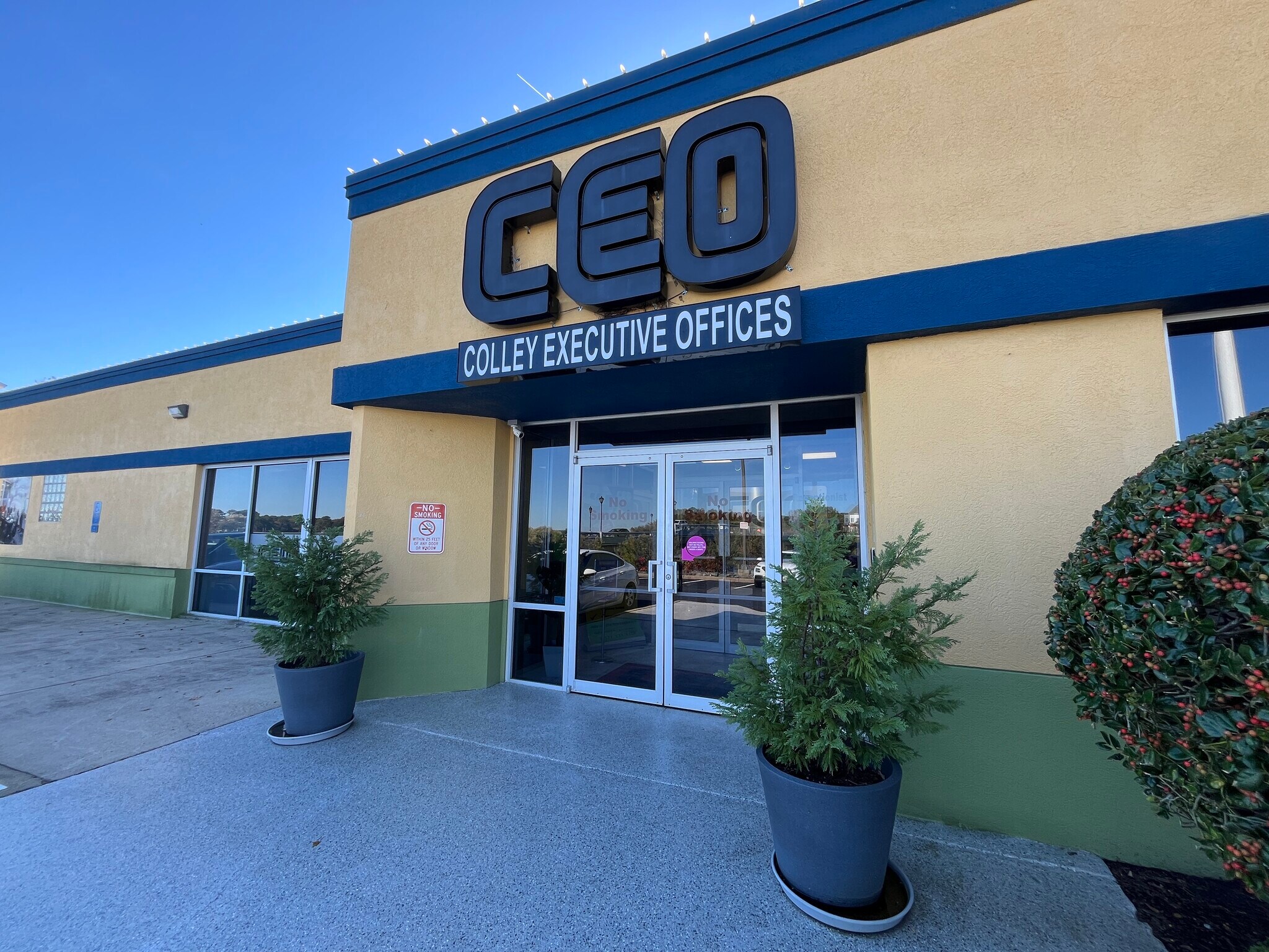 5215 Colley Ave, Norfolk, VA for lease Primary Photo- Image 1 of 12