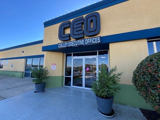 Plus de détails pour 5215 Colley Ave, Norfolk, VA - Bureau à louer