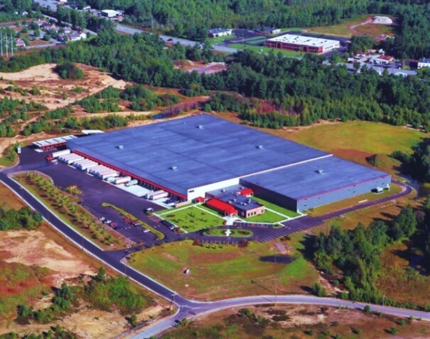 1 Bon Terrain Dr, Amherst, NH à louer - Photo du bâtiment - Image 2 de 8