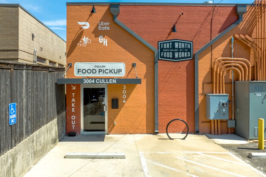 3004-3008 Cullen St, Fort Worth, TX à louer - Photo du bâtiment - Image 3 de 22