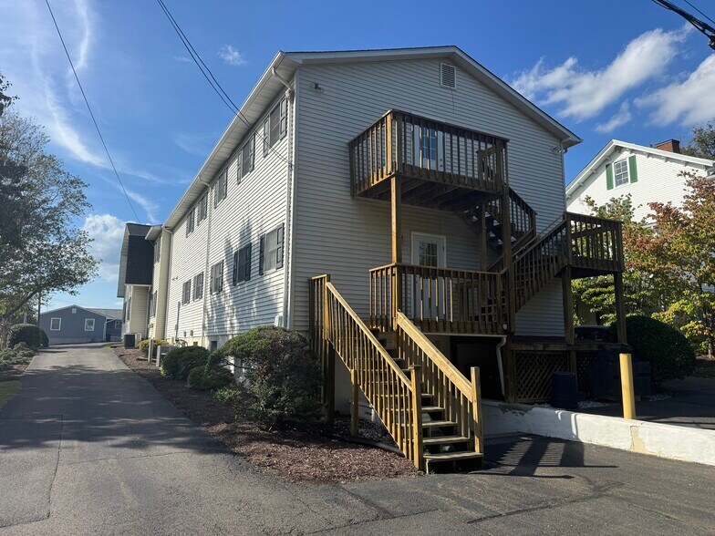 39 Garrett St, Warrenton, VA à vendre - Photo du bâtiment - Image 2 de 4