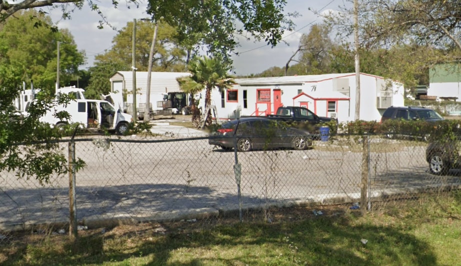 6910 E 14th St, Tampa, FL for lease - Building Photo - Image 2 of 5