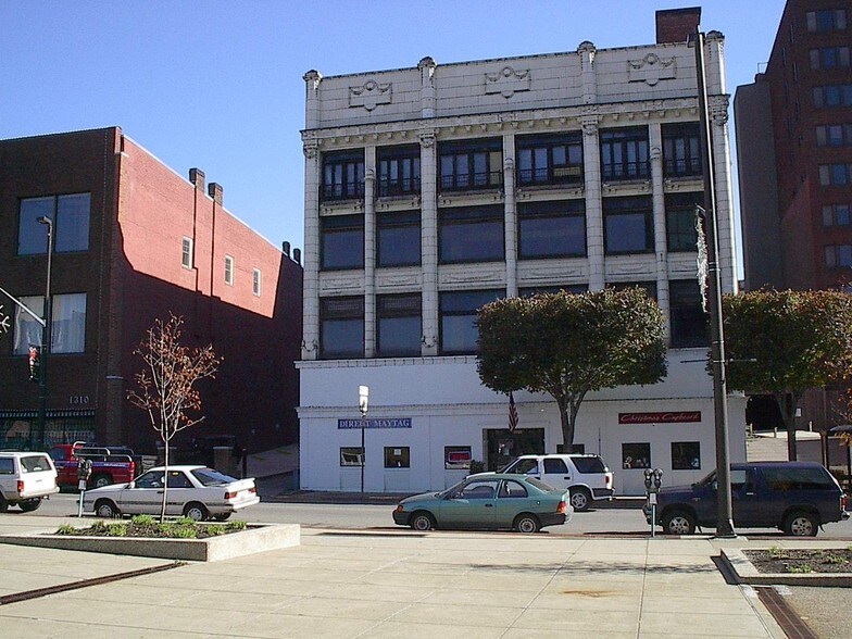 1320 Market St, Wheeling, WV à louer - Photo principale - Image 1 de 6