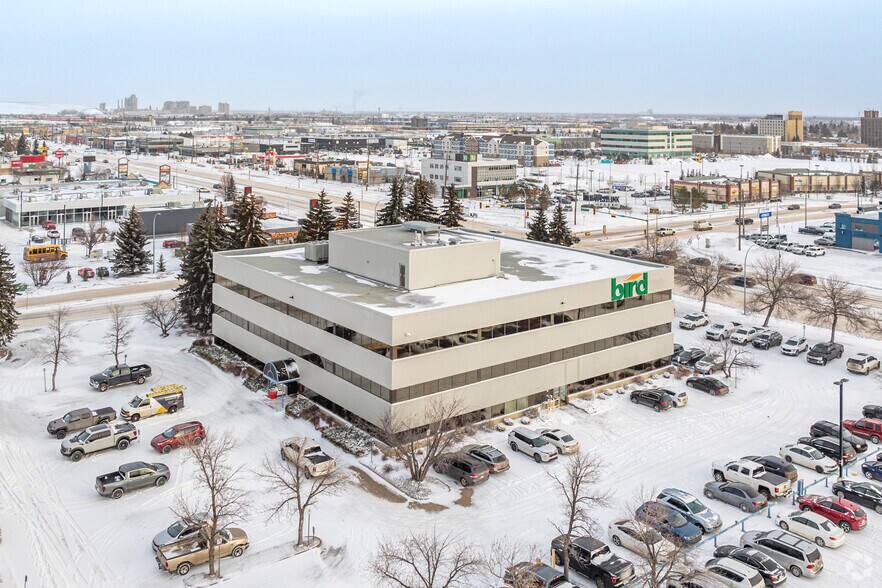 17007 107 Ave NW, Edmonton, AB à louer - Aérien - Image 2 de 3