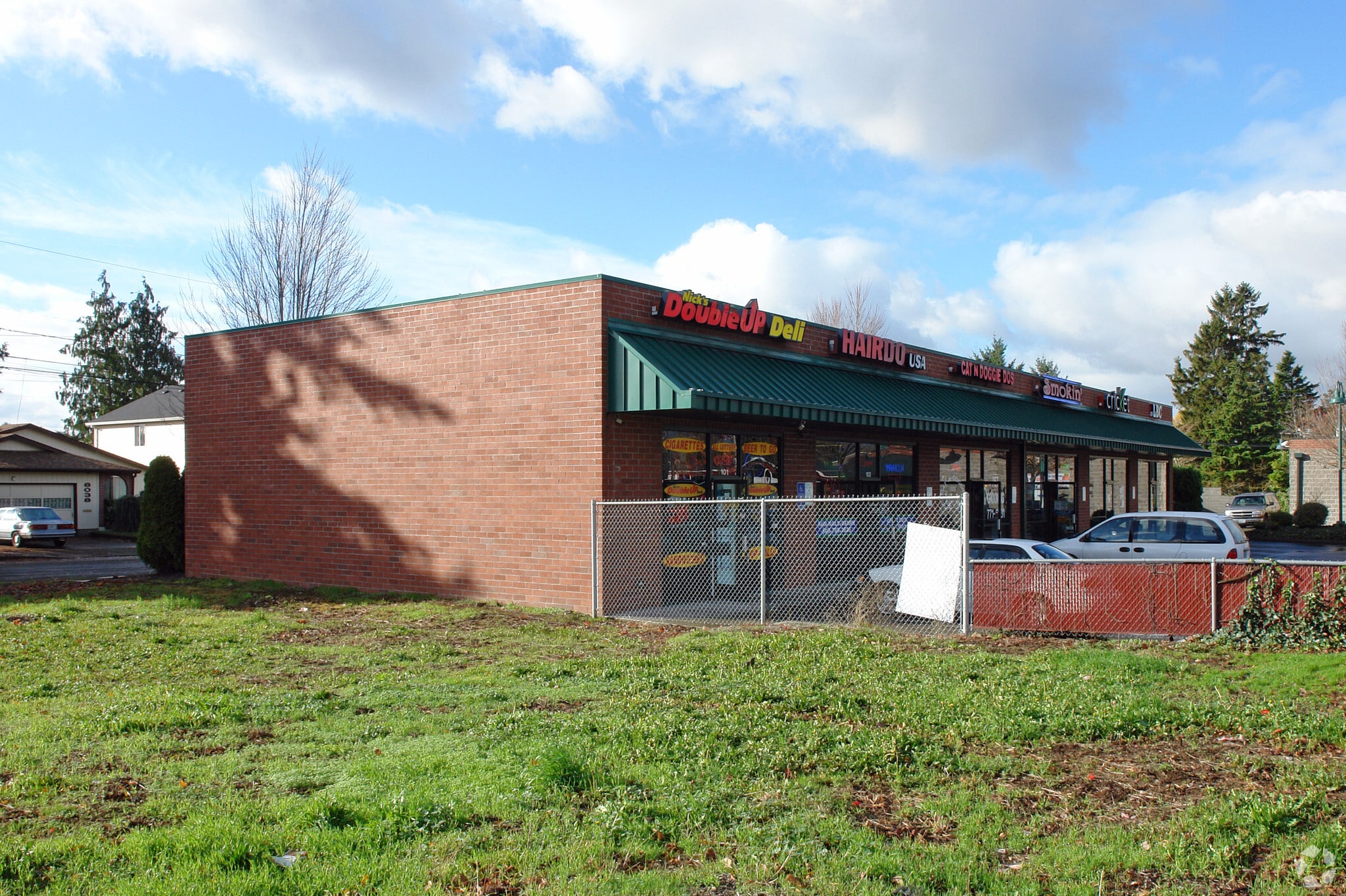 8012-8028 SE Powell Blvd, Portland, OR for lease Primary Photo- Image 1 of 6