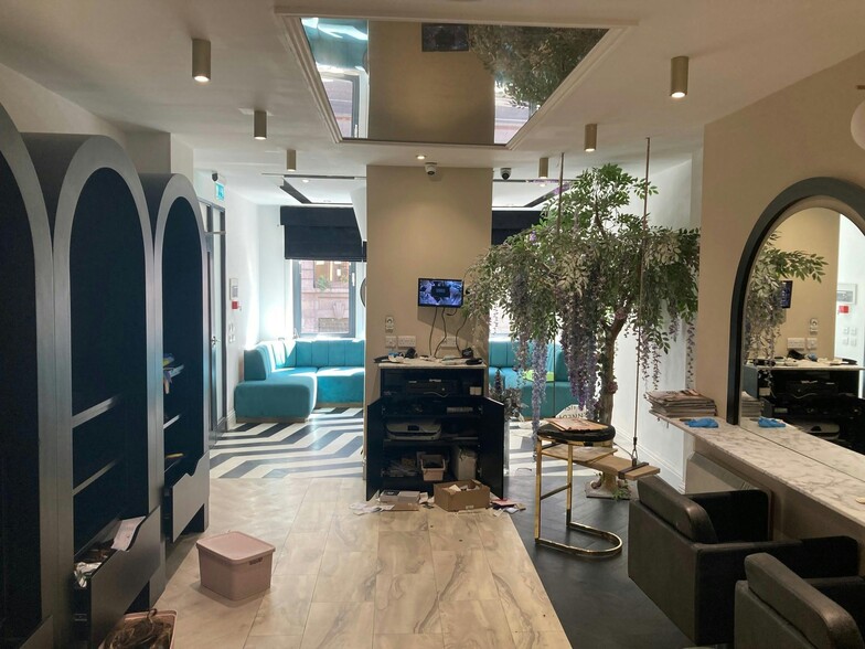 18 East Para, Leeds for lease - Building Photo - Image 3 of 4