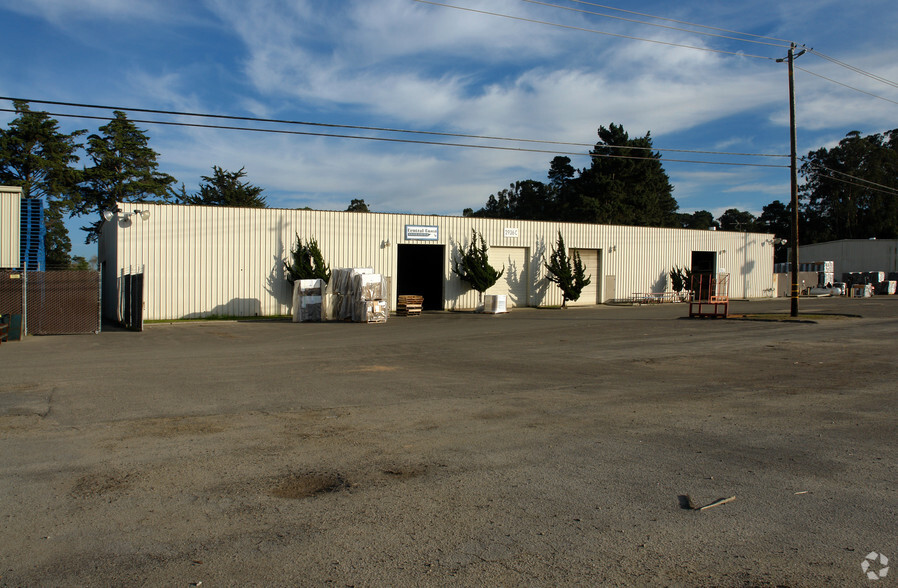 2976 Industrial Pky, Santa Maria, CA for lease - Primary Photo - Image 1 of 10