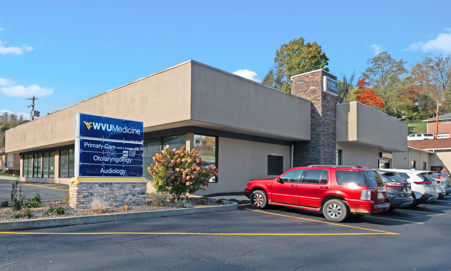 1377 Locust Ave, Fairmont, WV for sale Primary Photo- Image 1 of 7