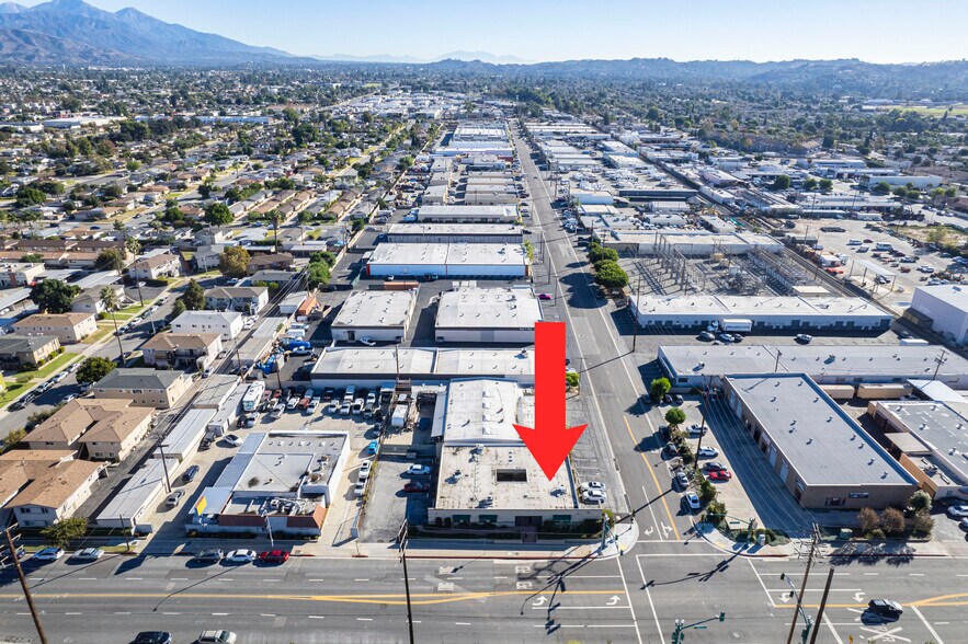 724-728 N Barranca Ave, Covina, CA à louer - Autre - Image 1 de 7