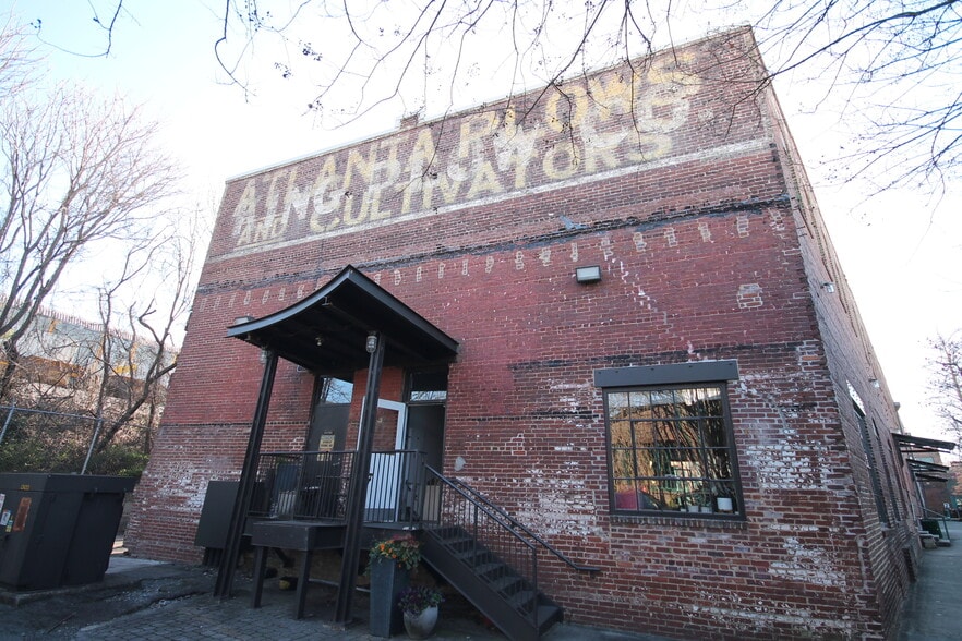 887 W Marietta St NW, Atlanta, GA for lease - Building Photo - Image 2 of 21