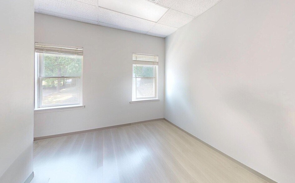 107 Chesley Dr, Media, PA à vendre - Photo du bâtiment - Image 3 de 20