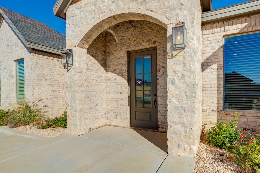 2523 86 St, Lubbock, TX à louer - Photo du bâtiment - Image 2 de 11