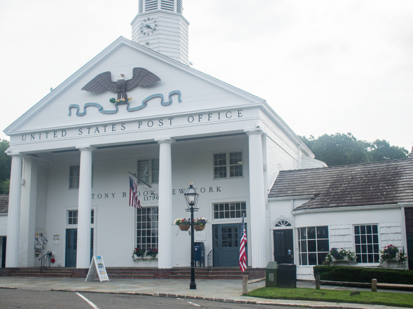 97-147 Main St, Stony Brook, NY for lease Building Photo- Image 1 of 2