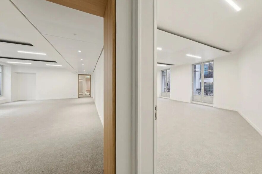 122 Rue La Boétie, Paris for lease - Building Photo - Image 2 of 11