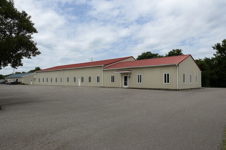 1407 Mill Race Dr, Salem, VA à louer - Photo du bâtiment - Image 2 de 7