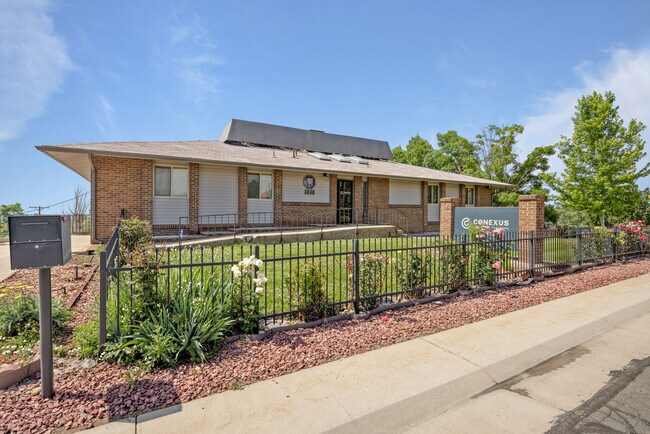 Plus de détails pour 3030 81st Ave, Westminster, CO - Bureau à vendre
