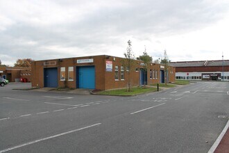 Third Ave, Kingswinford à louer Photo du bâtiment- Image 1 de 3