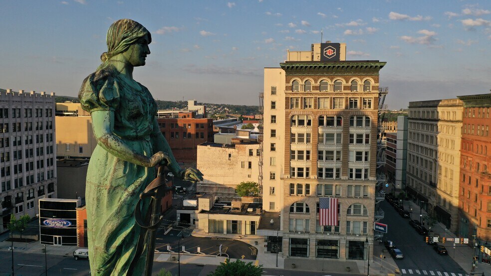 150 N Washington Ave, Scranton, PA à louer - Photo du bâtiment - Image 3 de 4