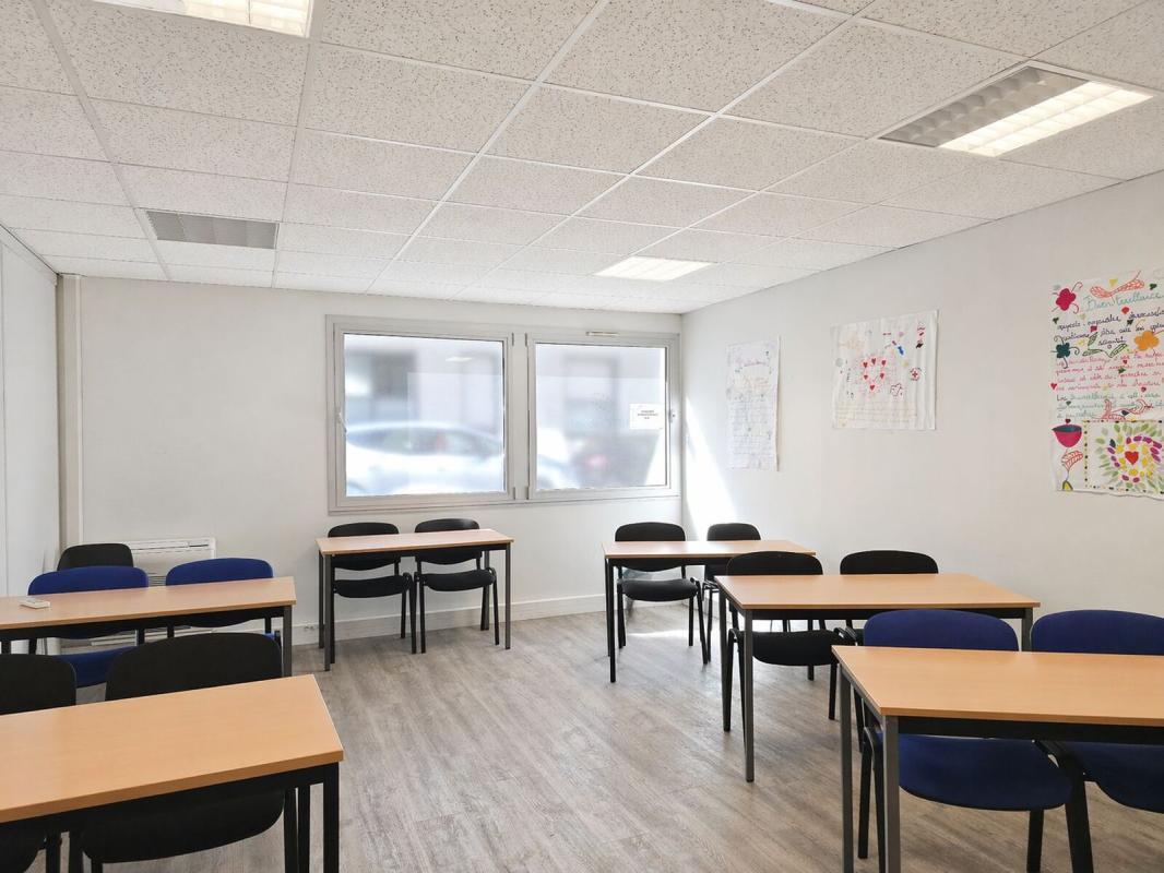 59 Rue De L'Abondance, Lyon for lease Interior Photo- Image 1 of 6