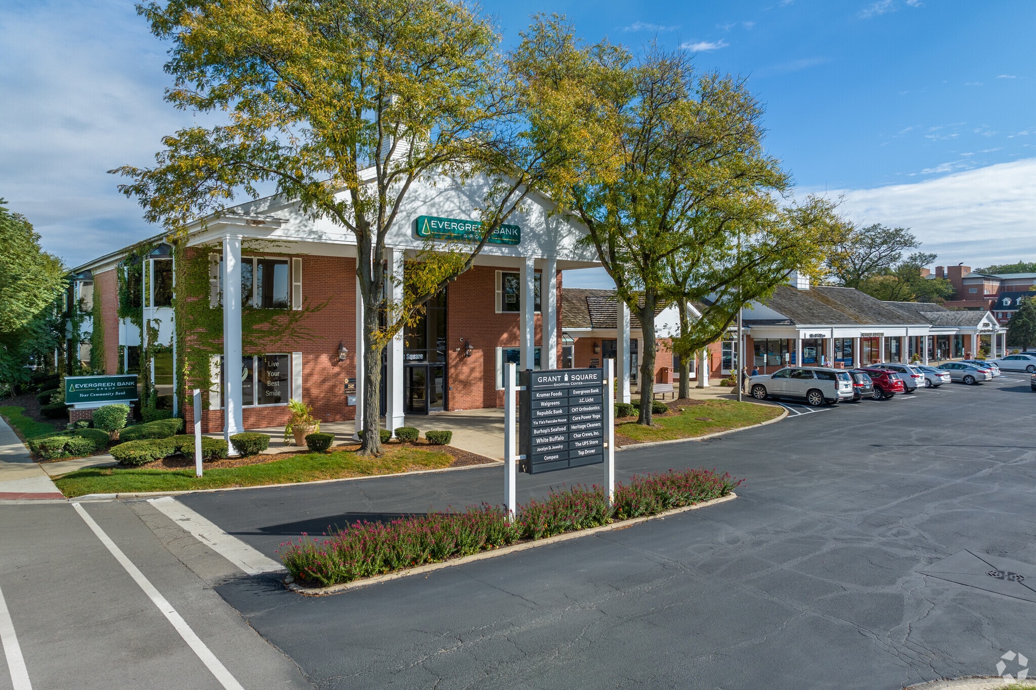 1-10 Grant Sq, Hinsdale, IL for lease Primary Photo- Image 1 of 12