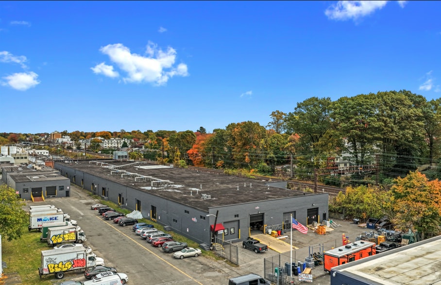 500 Ogden Ave, Mamaroneck, NY for lease - Primary Photo - Image 1 of 3