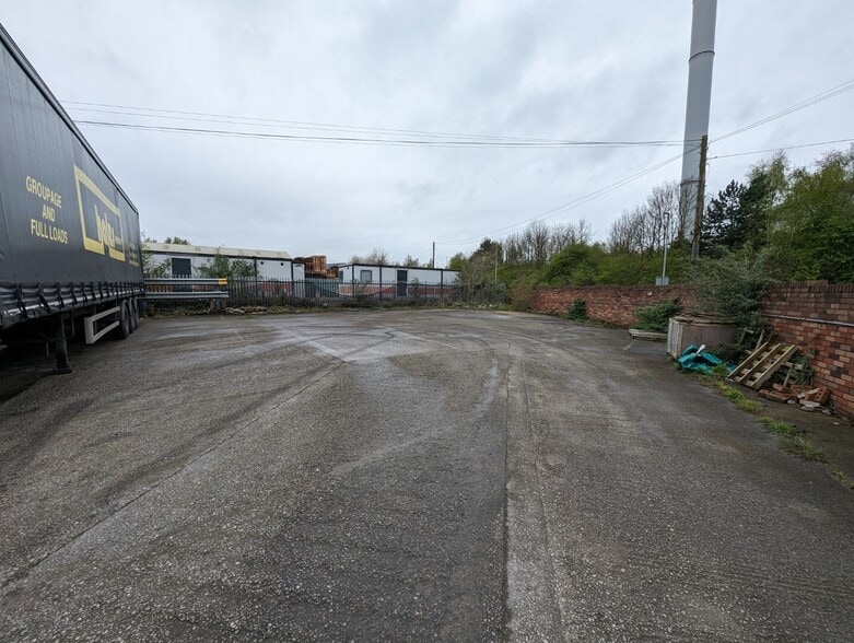 Johnsons Ln, Widnes à louer - Photo du bâtiment - Image 3 de 4