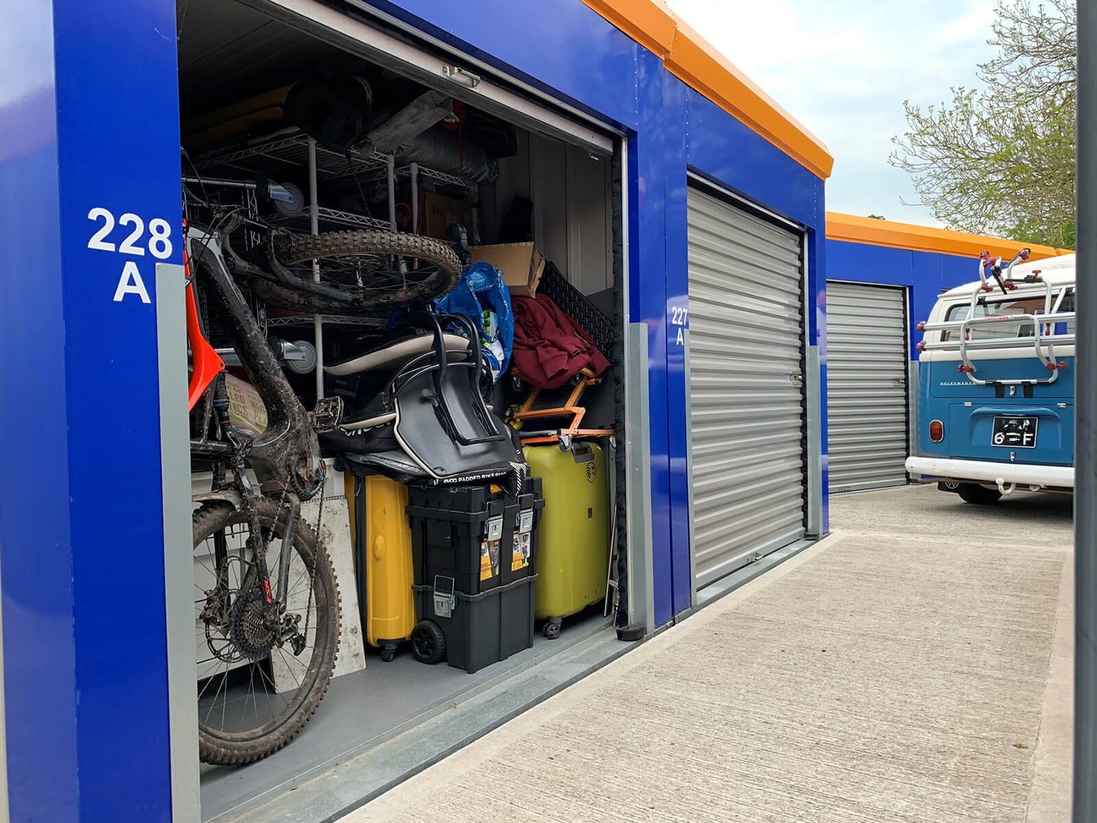 Courtlands, Norton Fitzwarren for lease Interior Photo- Image 1 of 2