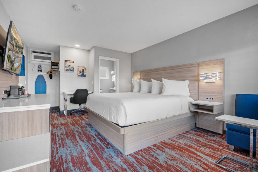 2749 Spring St, Paso Robles, CA for sale - Building Photo - Image 2 of 9