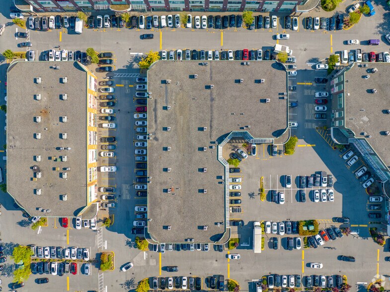 8148 128 St, Surrey, BC à louer - Aérien - Image 3 de 14