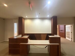 100 W Franklin St, Richmond, VA à louer Photo intérieure- Image 2 de 8