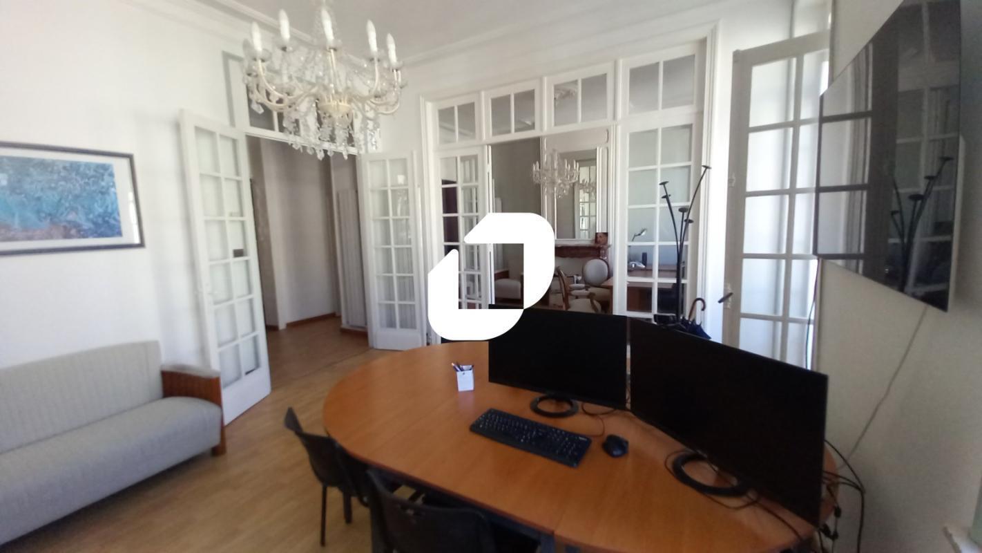 Bureau dans Lille à louer Photo intérieure- Image 1 de 10