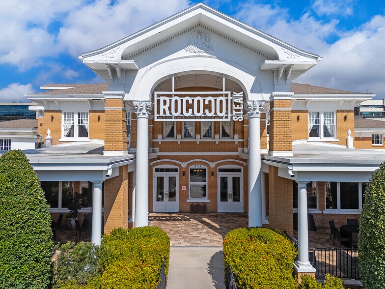 655 2nd Ave S, Saint Petersburg, FL à vendre - Photo du bâtiment - Image 2 de 81