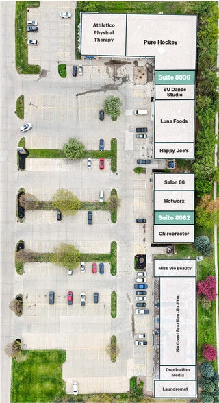 8000-8128 Douglas Ave, Urbandale, IA à louer - Plan de site - Image 2 de 3