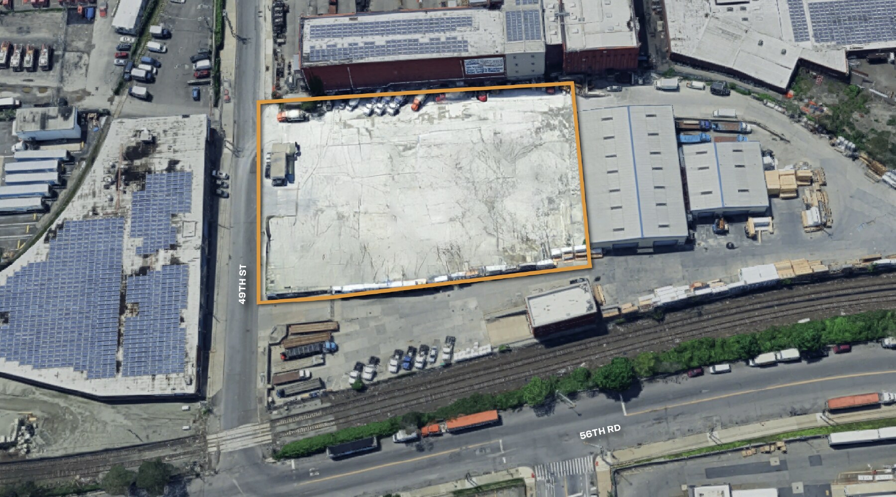 5630 49th St, Maspeth, NY à louer Aérien- Image 1 de 3