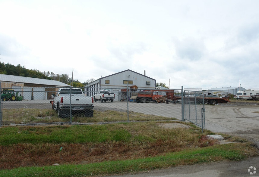 109 W 34th Ave, Bellevue, NE for sale - Building Photo - Image 2 of 3