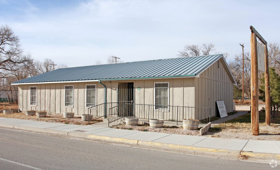 301 S 5th St, Estancia, NM à vendre - Photo principale - Image 1 de 1