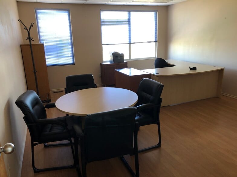 707 12th Ave, Nisku, AB for lease - Building Photo - Image 3 of 6