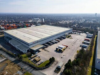 Plus de détails pour Fraser Pl, Manchester - Industriel à louer