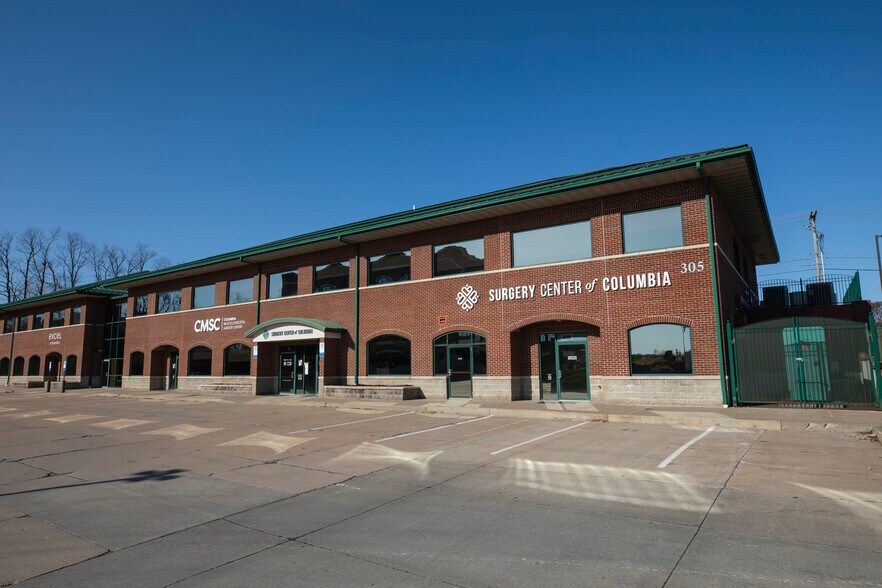 305 N Keene St, Columbia, MO à vendre - Photo du bâtiment - Image 2 de 5