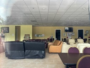 12923 W Bellfort Blvd, Sugar Land, TX for sale Interior Photo- Image 2 of 2