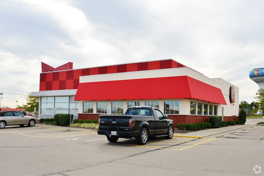 8181 Springboro Pike, Miamisburg, OH à vendre - Photo du bâtiment - Image 2 de 4