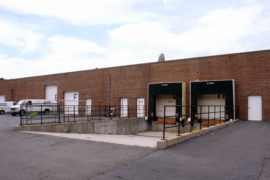 8540 Cinder Bed Rd, Lorton, VA for lease - Other - Image 3 of 5