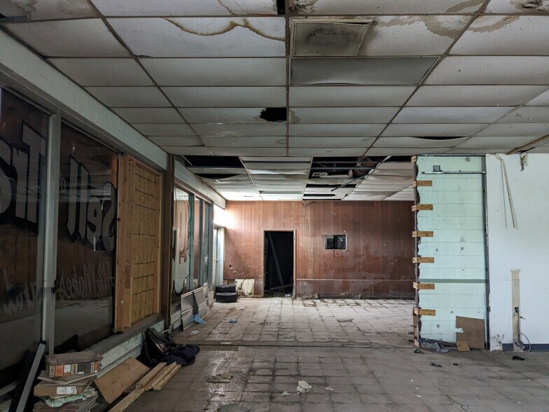804 S Sheridan Rd, Tulsa, OK à louer - Photo intérieure - Image 3 de 10