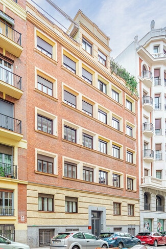 Plus de détails pour Calle Eguilaz, 4, Madrid - Multi-résidentiel à vendre