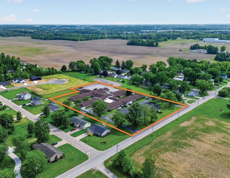 1529 W Lancaster St, Bluffton, IN for sale - Building Photo - Image 3 of 26