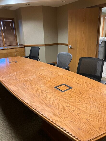 331 N Central Ave, Duluth, MN à louer - Photo du bâtiment - Image 3 de 7