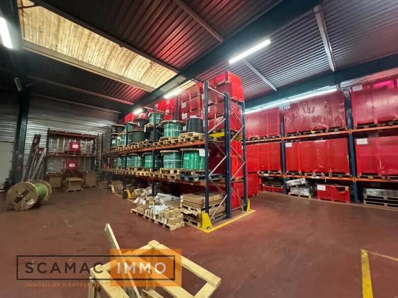 Local d'activités dans Lisses à vendre - Photo intérieure - Image 2 de 10